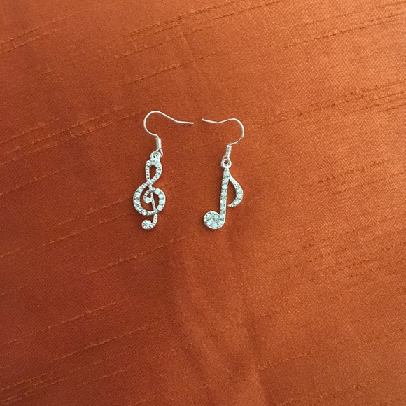 Silver Plated Music Notes Earring - Picture 4 of 6